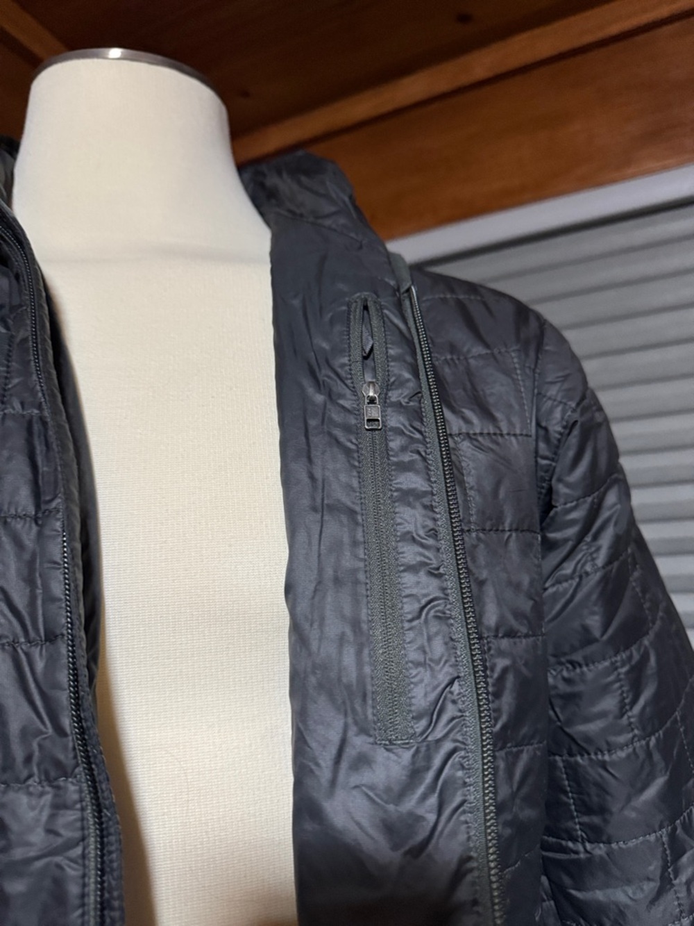 Patagonia Men’s Quilted Puffer Jacket - Black - Picture 2 of 4